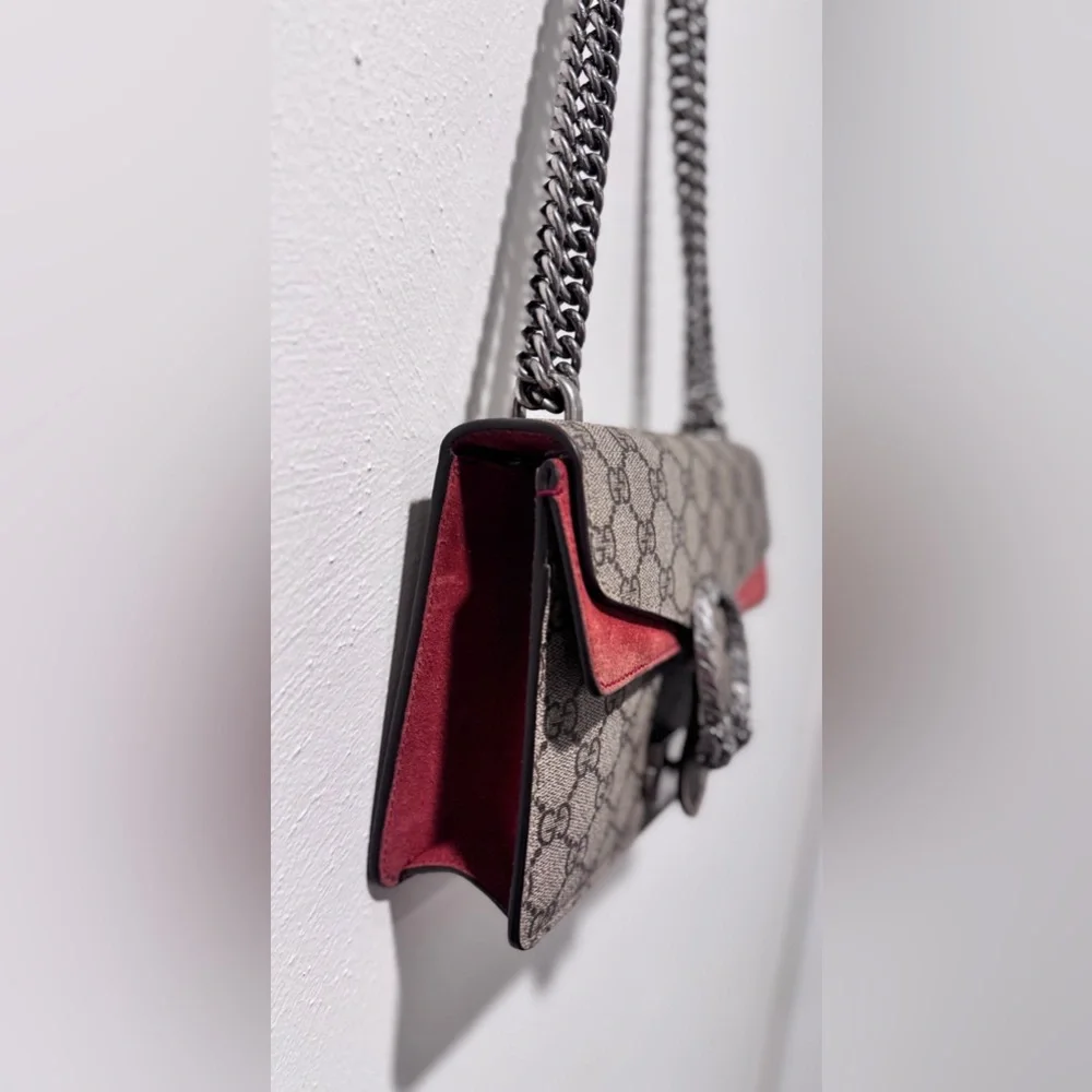 Gucci Dionysus GG Supreme Mini Bag - Picture 7 of 15